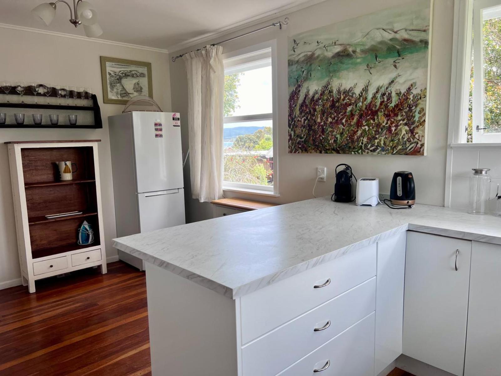 'noni's House' Coastal Hokianga Holiday home Opononi