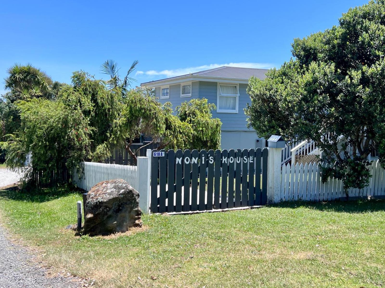 Holiday home 'noni's House' Coastal Hokianga Opononi
